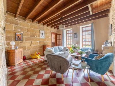 Vente Maison 9 pi�ces ASQUES 33240