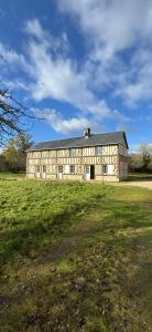 Vente Maison 7 pi�ces CREVECOEUR-EN-AUGE 14340