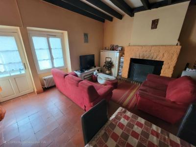 Vente Maison 5 pi�ces THURE 86540