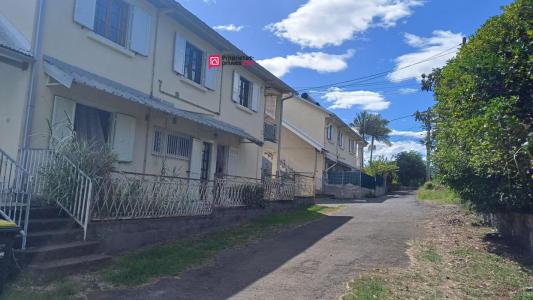 Vente Maison 7 pi�ces PONT-D'YVES 97430