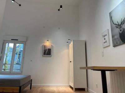 Location Appartement BORDEAUX 33000