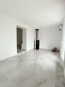 Vente Maison 3 pi�ces FARE-LES-OLIVIERS 13580