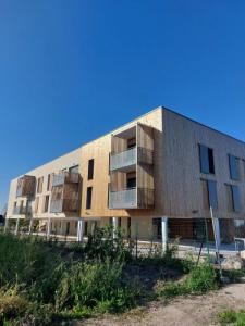 Location Appartement 4 pi�ces SEMOY 45400