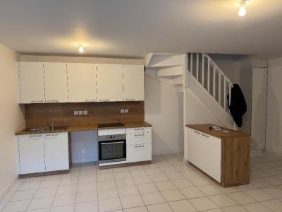 Location Maison 3 pi�ces MAULE 78580