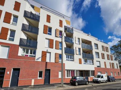 Location Parking SEVRAN 93270