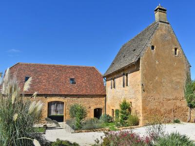 Vente Maison 6 pi�ces SAINT-GENIES 24590