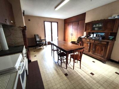 Vente Maison 8 pi�ces LACAUNE 81230