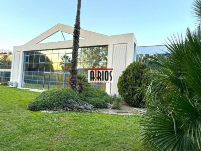 Vente Bureau HYERES 83400