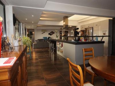 Vente Appartement 6 pi�ces CHAMBON-FEUGEROLLES 42500