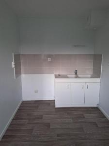 Location Appartement 3 pi�ces TOURNON-SAINT-PIERRE 37290