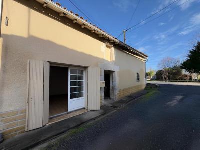 Vente Maison 4 pi�ces SAINT-LAURENT-DE-COGNAC 16100