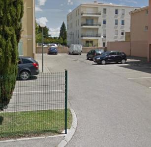 Location Parking MONTEUX 84170