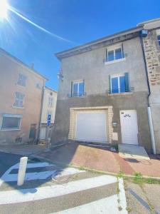 Vente Maison 6 pi�ces PANISSIERES 42360