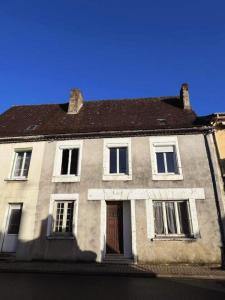 Vente Maison 6 pi�ces LANOUAILLE 24270