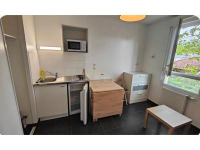 Location Appartement VENISSIEUX 69200