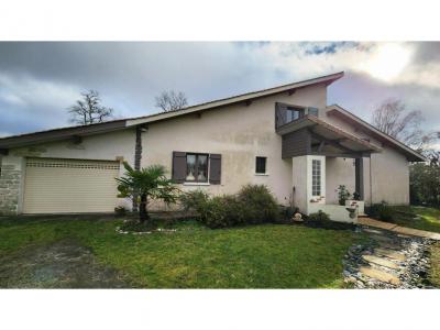 Vente Maison 6 pi�ces PIAN-MEDOC 33290