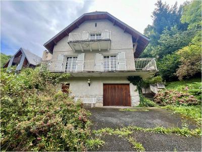 Vente Maison 6 pi�ces SAINT-LARY-SOULAN 65170