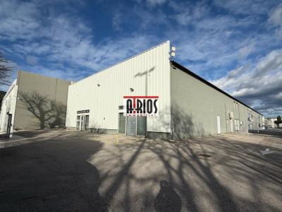 Location Commerce GARDE 83130