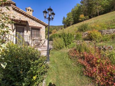 Vente Maison 5 pi�ces GUILLAUMES 06470