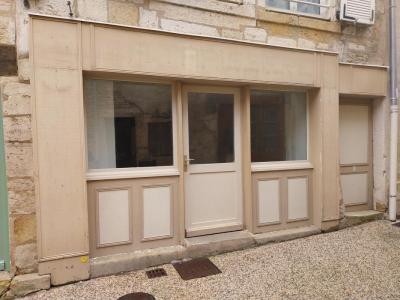 Location Local commercial LANGRES 52200