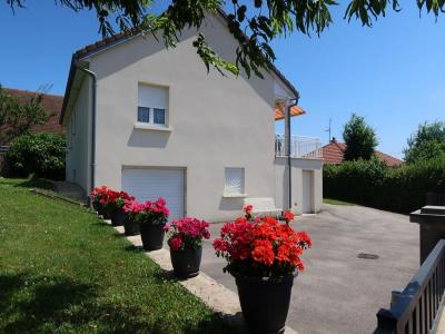 Vente Maison 6 pi�ces POUILLEY-LES-VIGNES 25115