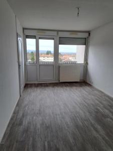 Location Appartement 3 pi�ces FEURS 42110