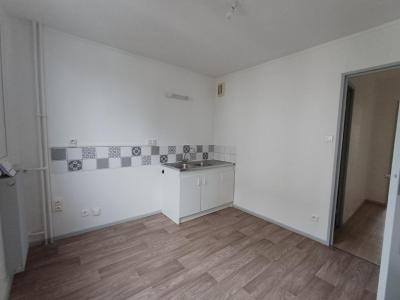 Location Appartement 4 pi�ces LURE 70200
