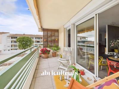 Vente Appartement 3 pi�ces MARSEILLE-8EME-ARRONDISSEMENT 13008