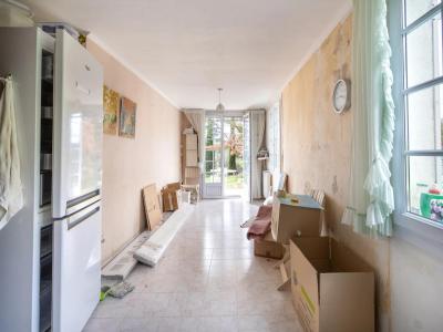 Vente Maison 2 pi�ces CARQUEIRANNE 83320