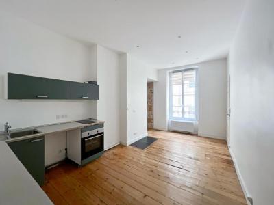 Location Appartement 2 pi�ces LYON-2EME-ARRONDISSEMENT 69002