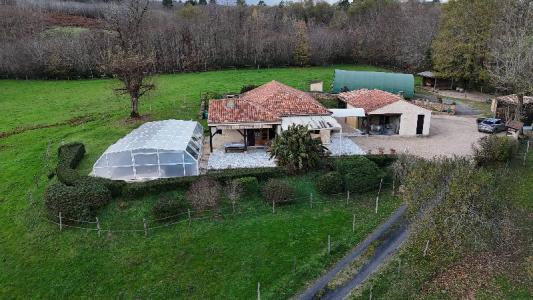 Vente Maison 5 pi�ces BUGUE 24260