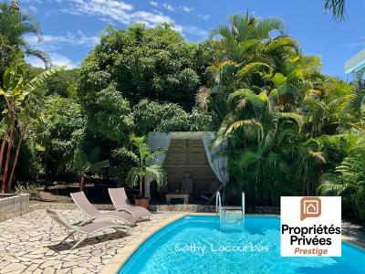 Vente Maison 8 pi�ces BOUILLANTE 97125