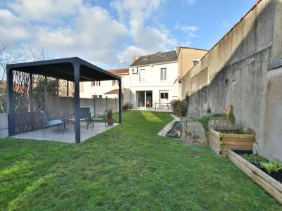 Vente Maison 8 pi�ces CHOLET 49300