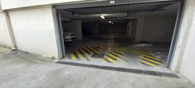 Location Parking AVIGNON 84000