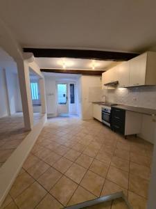 Location Maison 5 pi�ces DIGNE-D'AMONT 11300