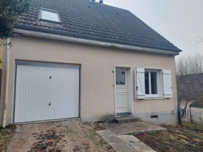 Vente Maison 4 pi�ces VIERZON 18100