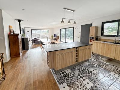 Vente Maison 6 pi�ces BREDE 33650