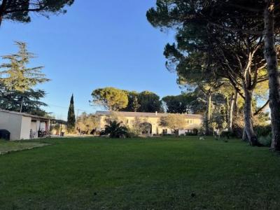 Vente Maison 9 pi�ces NIMES 30000