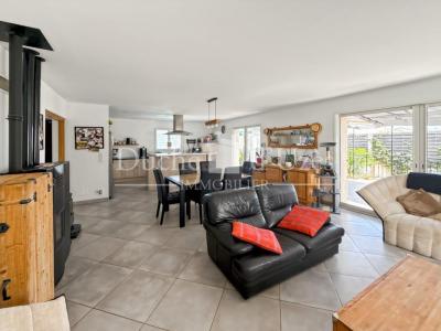 Vente Maison 5 pi�ces UZES 30700