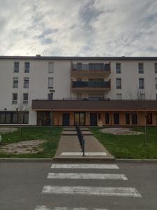 Location Appartement 3 pi�ces THOISSEY 01140