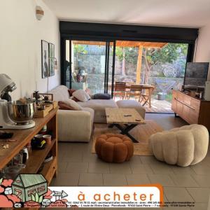 Vente Maison 3 pi�ces BOIS-DE-NEFLES-SAINT-PAUL 97411