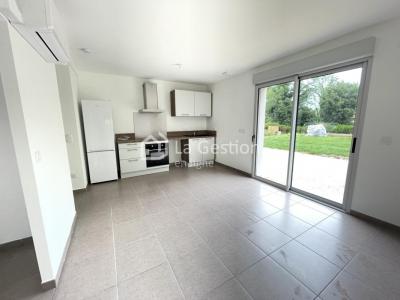 Location Maison 3 pi�ces SAINT-BENOIT 01300