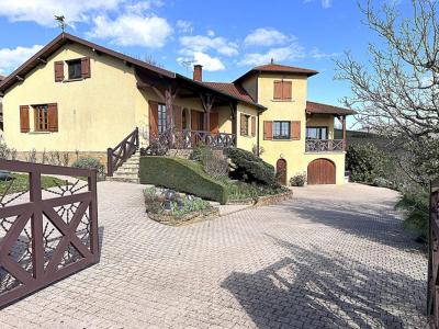 Vente Maison 8 pi�ces LETRA 69620