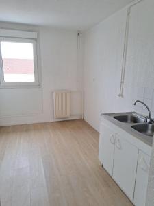 Location Appartement 3 pi�ces FEURS 42110