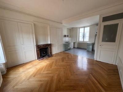 Location Appartement 3 pi�ces LYON-2EME-ARRONDISSEMENT 69002