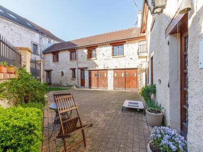 Vente Maison 9 pi�ces ISSOU 78440