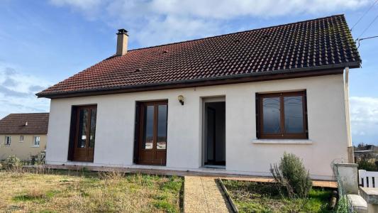 Vente Maison 5 pi�ces VAAS 72500