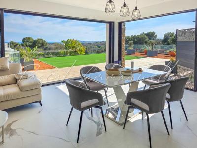 Vente Appartement 4 pi�ces VILLENEUVE-LOUBET 06270