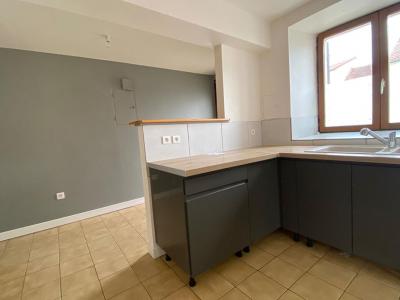 Vente Maison 4 pi�ces VILLENEUVE-SUR-BELLOT 77510