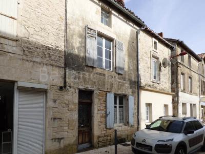 Vente Maison 4 pi�ces SAUZE-VAUSSAIS 79190